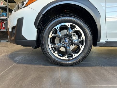 Used 2023 Subaru Crosstrek 2.0i Premium image 39