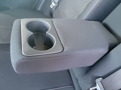 Used 2015 Nissan Sentra SV FWD image 37