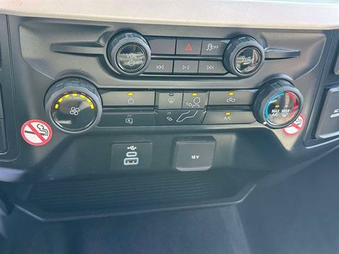 Used 2025 Ford F250 XLT AWD/4WD image 21