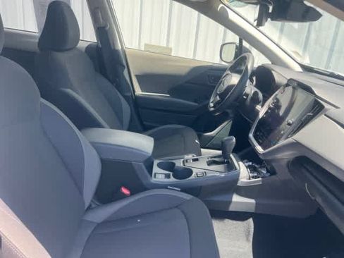 Used 2025 Subaru Crosstrek 2.5i Premium AWD/4WD image 21