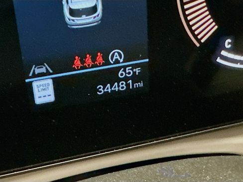 Used 2025 Hyundai Tucson SEL AWD/4WD image 19