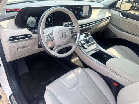Used 2025 Hyundai Palisade Calligraphy FWD image 18