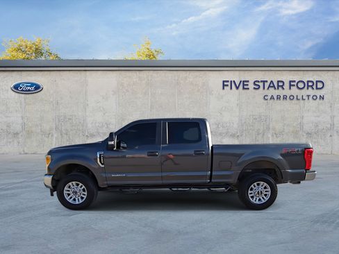 Used 2017 Ford F250 XL w/ STX Appearance Package image 6