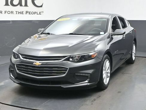 Used 2018 Chevrolet Malibu LT FWD image 7