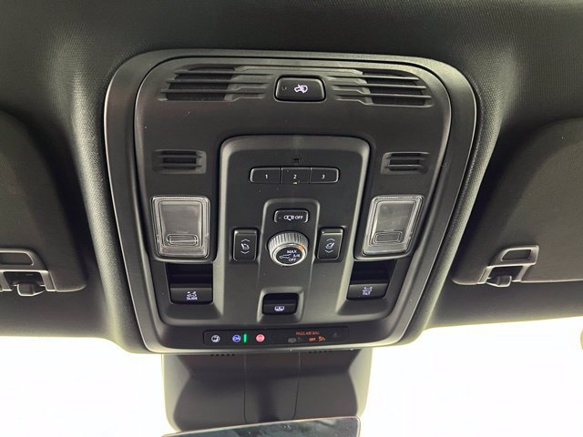 Used 2023 Cadillac Escalade Sport w/ LPO, ONYX Package AWD/4WD image 35