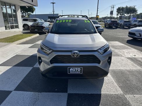 Used 2024 Toyota RAV4 XLE Premium FWD image 2