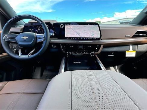 New 2026 Chevrolet Tahoe High Country AWD/4WD image 11