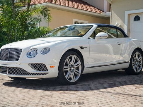 Used 2016 Bentley Continental GT image 17