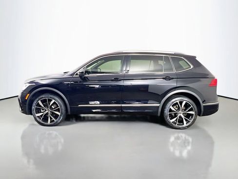 Used 2024 Volkswagen Tiguan SEL R-Line image 6