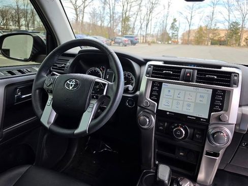 Used 2023 Toyota 4Runner TRD Sport w/ Technology Package image 13