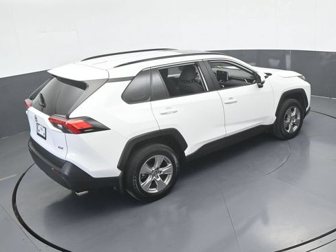 Used 2025 Toyota RAV4 XLE w/ Convenience Package FWD image 46