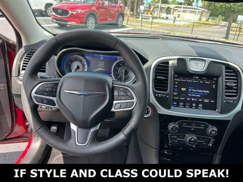 Used 2023 Chrysler 300 Touring w/ Sport Appearance Package RWD image 17