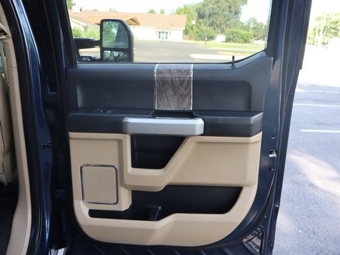Used 2018 Ford F250 Lariat w/ Chrome Package AWD/4WD image 25
