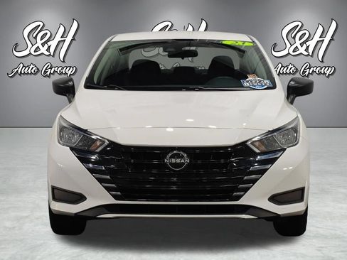 Used 2023 Nissan Versa S FWD image 17