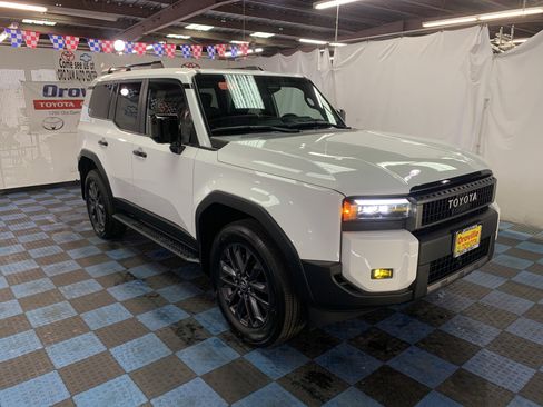 New 2026 Toyota Land Cruiser w/ Premium Package image 6