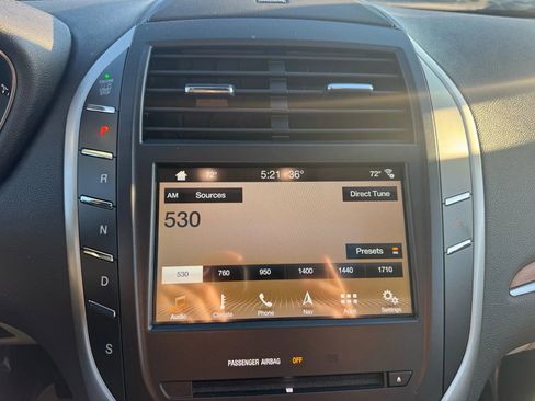 Used 2016 Lincoln MKC Reserve w/ Lincoln MKC Climate Package image 18