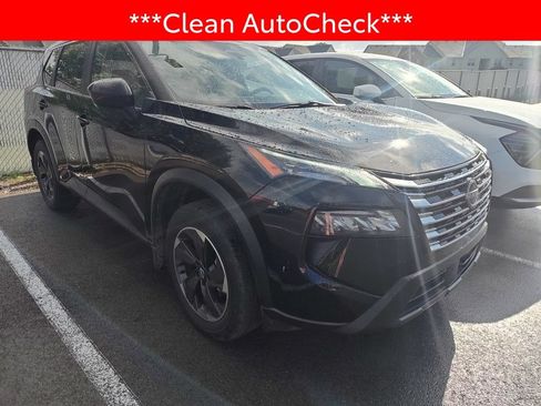 Used 2024 Nissan Rogue SV AWD/4WD image 3