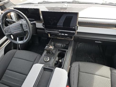New 2025 GMC Hummer EV 2X image 36
