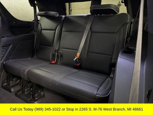 Used 2021 Chevrolet Tahoe Premier w/ Premium Package AWD/4WD image 32