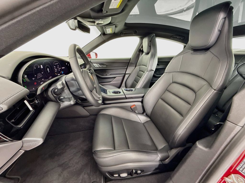 Certified 2022 Porsche Taycan RWD image 5