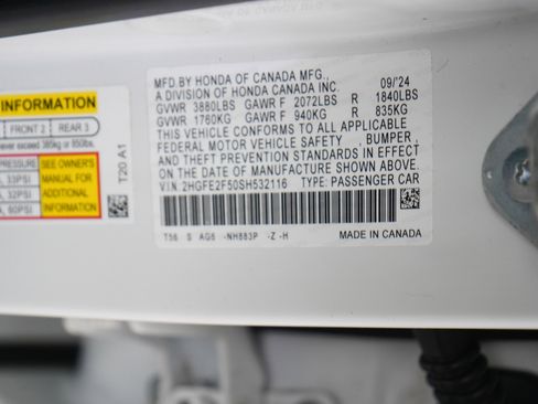 Used 2025 Honda Civic Sport image 28