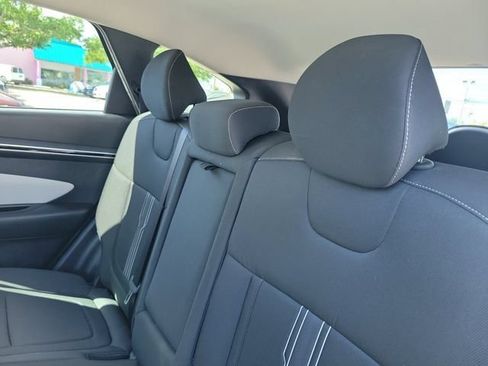 Used 2023 Hyundai Tucson SEL FWD image 12