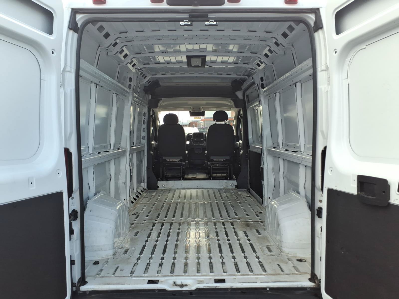 Used 2025 RAM ProMaster 2500 w/ Convenience Group FWD image 20