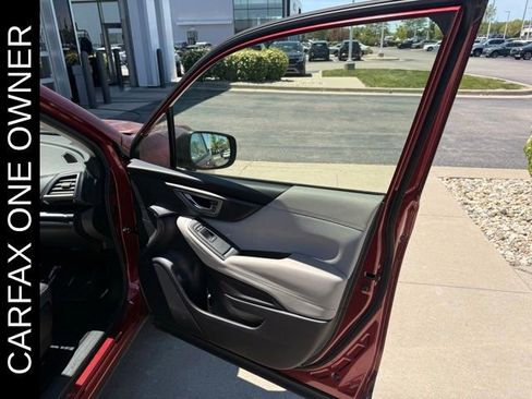 Used 2019 Subaru Forester Premium w/ All-Weather Package AWD/4WD image 16