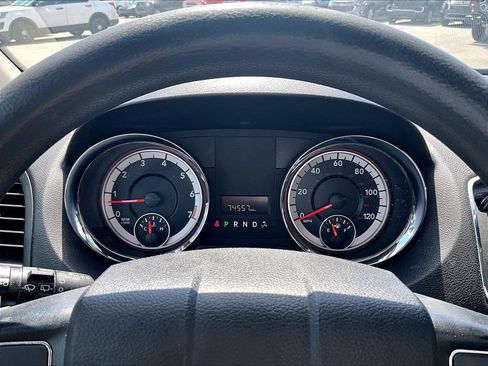 Used 2019 Dodge Grand Caravan SE FWD image 20