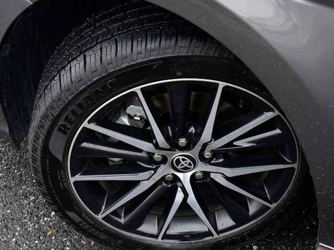 Certified 2023 Toyota Camry SE image 29