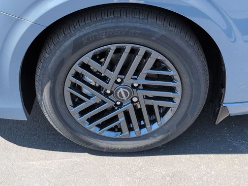 New 2026 Nissan Sentra SV w/ Floor Mat Package FWD image 9
