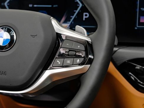 Used 2025 BMW 330i xDrive Sedan image 21