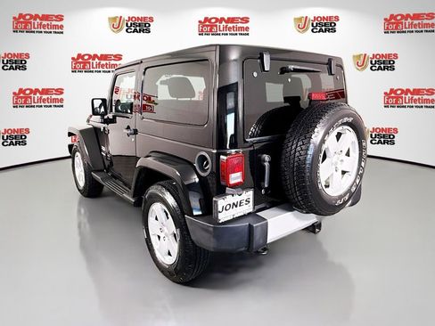 Used 2012 Jeep Wrangler Sahara w/ Connectivity Group AWD/4WD image 2