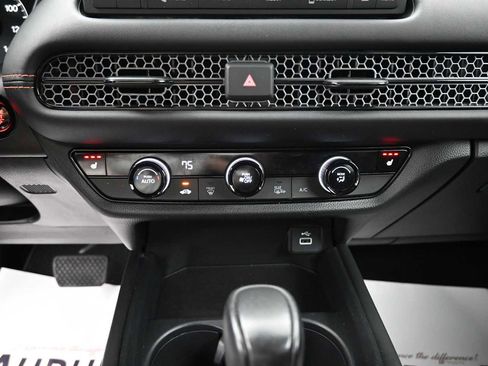 Used 2024 Honda HR-V Sport image 9
