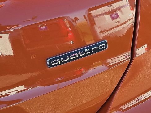 Used 2023 Audi Q3 2.0T Premium image 14