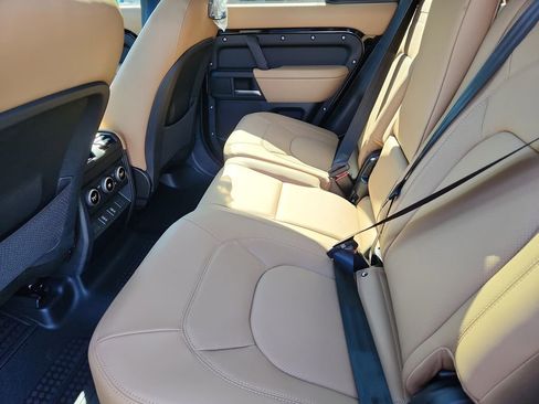 Used 2026 Land Rover Defender 110 S AWD/4WD image 5