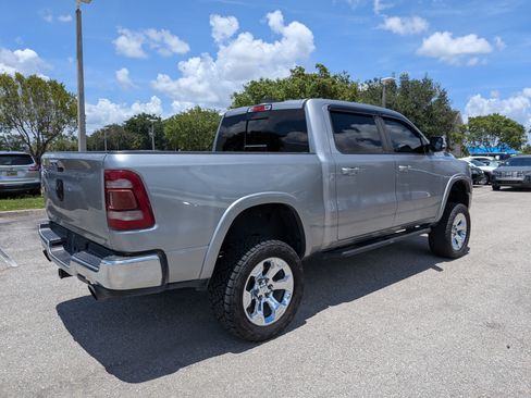 Used 2019 RAM 1500 Laramie w/ Off Road Group AWD/4WD image 4