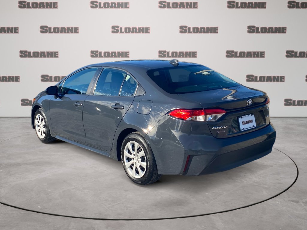 Used 2024 Toyota Corolla LE FWD image 3