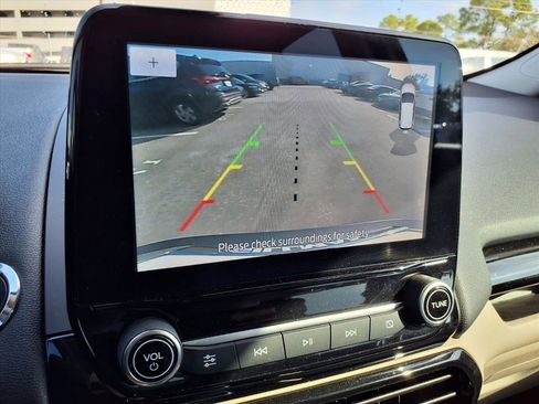 Used 2021 Ford EcoSport Titanium image 7