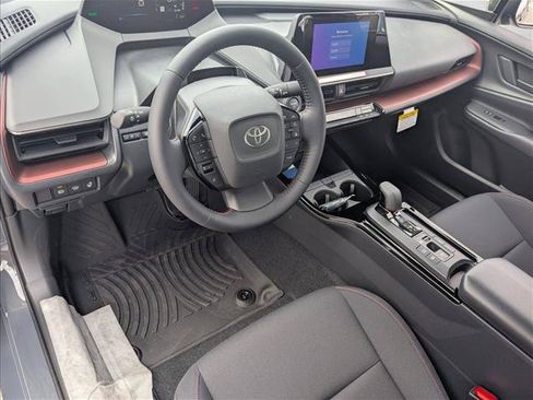 New 2026 Toyota Prius Plug-In Hybrid FWD image 3