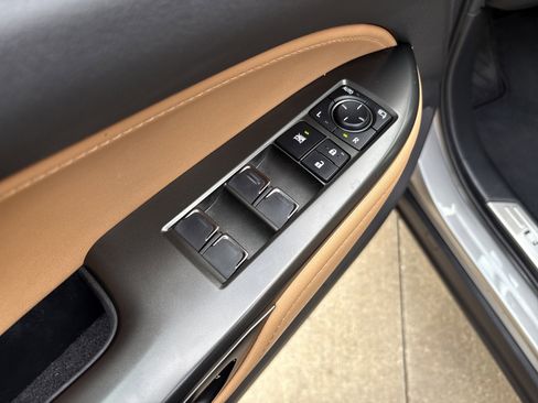 Used 2024 Lexus NX 250 FWD w/ Towing Package (2000 Lbs) image 15