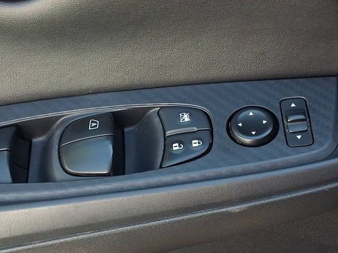 Used 2024 Nissan Sentra SV FWD image 21