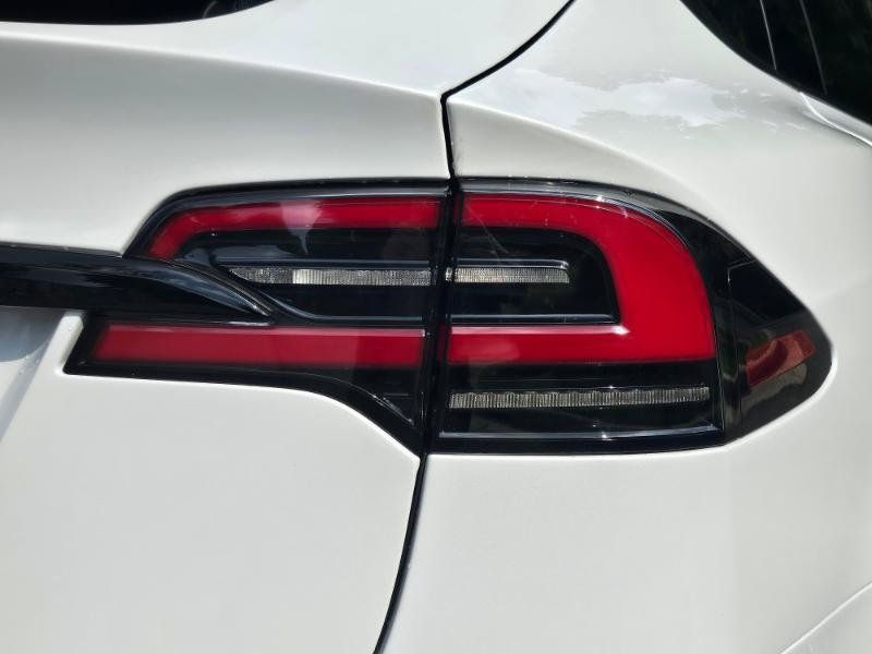 Used 2023 Tesla Model X AWD/4WD image 30