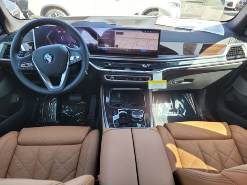 New 2026 BMW X5 xDrive50e AWD/4WD image 14