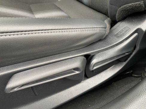 Used 2023 Honda Civic Sport image 10