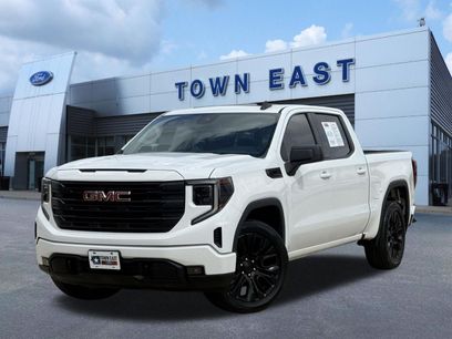 Used 2022 GMC Sierra 1500 Elevation
