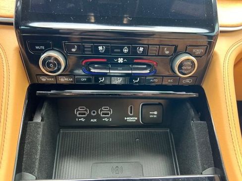 Used 2022 Jeep Grand Cherokee L Summit w/ Advanced Protech Group IV image 13