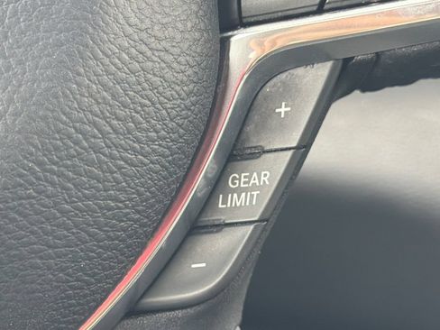 Used 2024 RAM 1500 Laramie RWD image 27