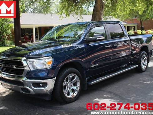 Used 2019 RAM 1500 Big Horn AWD/4WD image 1