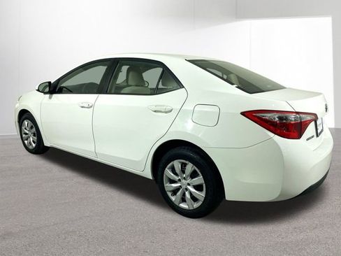 Used 2014 Toyota Corolla L image 29